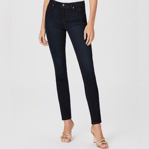 NWT size 32 Paige skyline skinny Mona jeans